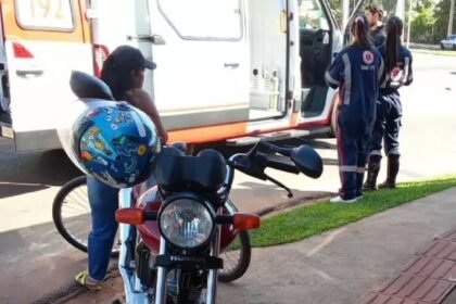 Motociclista fica inconsciente após sofrer queda em rotatória de Três Lagoas