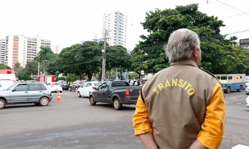 Regularize IPVA e licenciamento na blitz: nova lei permite pagamento na hora em MS