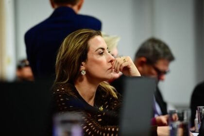 Soraya assina pedido para que Senado reaja a decisão de Moraes sobre colega parlamentar