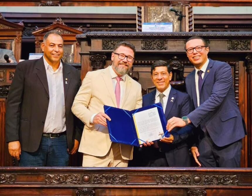 Resistência e liberdade: Marcos Pollon recebe homenagem da Alerj do Dia do Atirador Desportivo