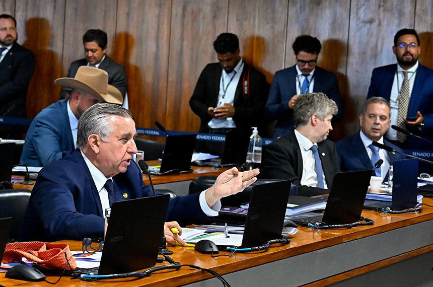 CPMI do INSS colhe depoimento de Sandro Temer de Oliveira nesta segunda