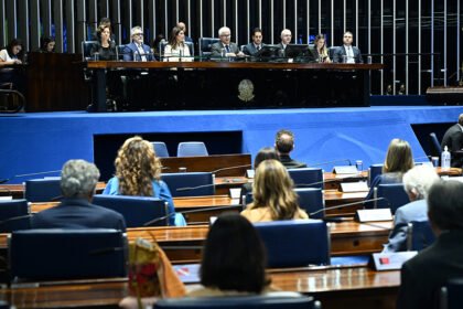 Carlos Chagas Filho é reconhecido como ‘visionário’ em sessão de homenagem