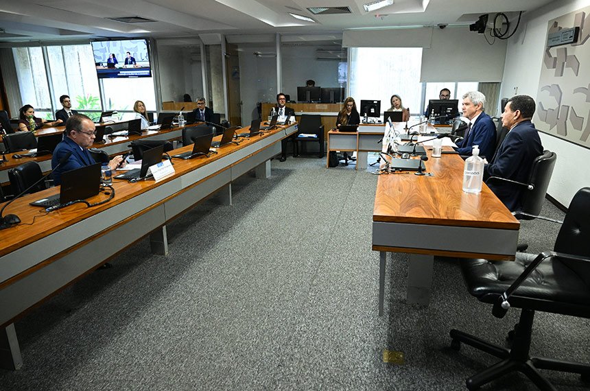 CAS aprova projeto que amplia recursos para o Sest e o Senat