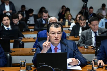 Aumento da taxação de bets e fintechs está na pauta da CAE desta quarta