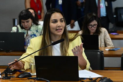 CAS aprova regulamentação definitiva da licença-paternidade com salário integral