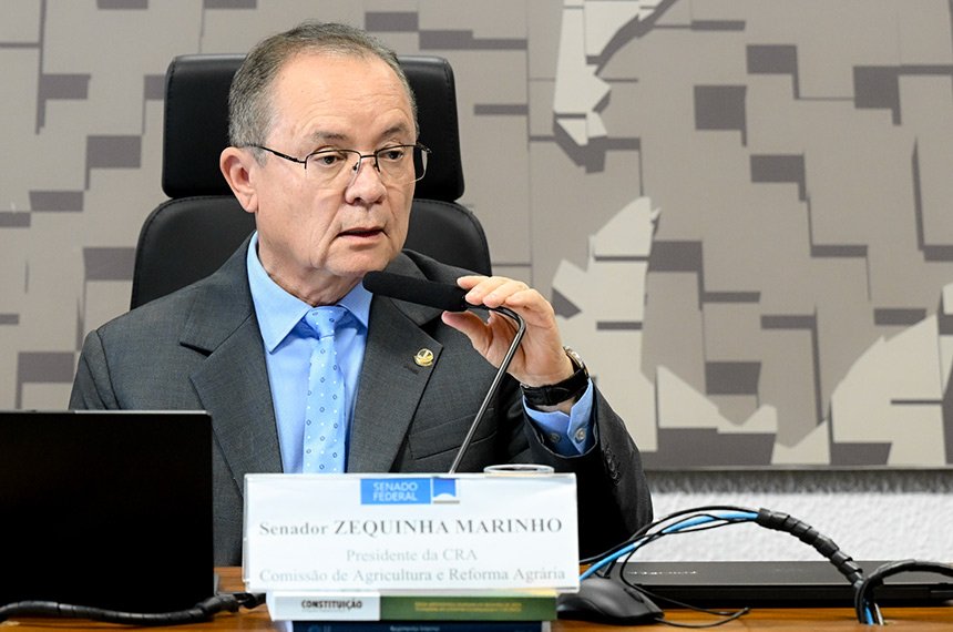 Avança projeto que regulamenta profissão de manipulador artesanal de açaí