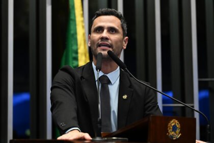 Cleitinho critica limitação sobre denúncias contra ministros do STF