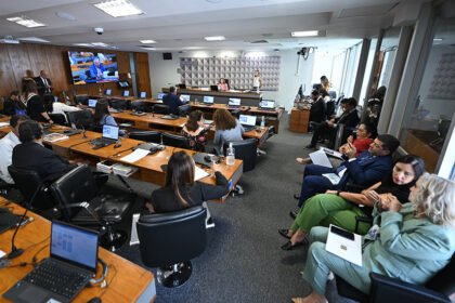 Sugestão de tornar qualquer tipo de pedofilia em crime inafiançável vira projeto