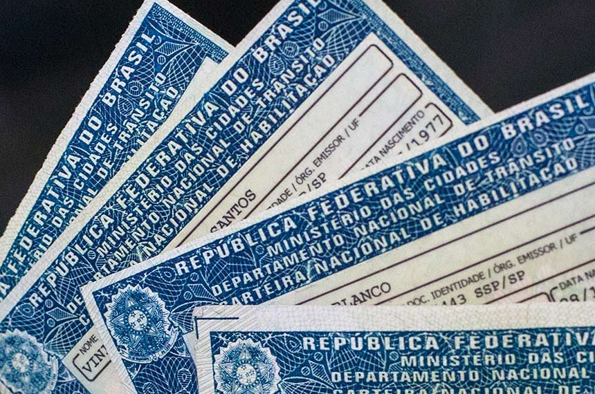 MP permite renovação automática da CNH para motorista sem multa de trânsito