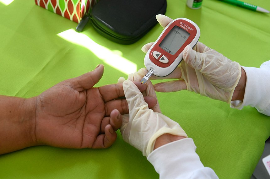 Congresso busca garantir mais direitos para pessoas com diabetes tipo 1