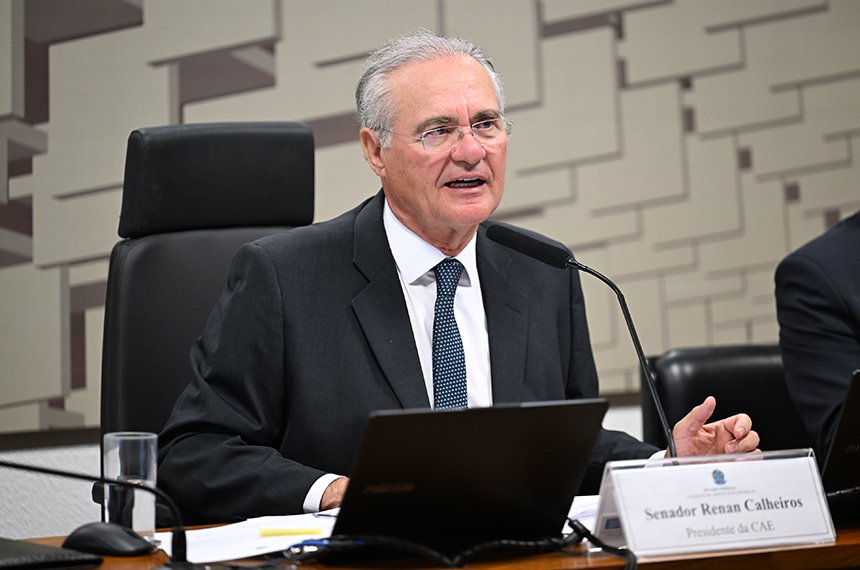 Cigarro eletrônico e passe livre estão entre 100 projetos prontos para votação na CAE