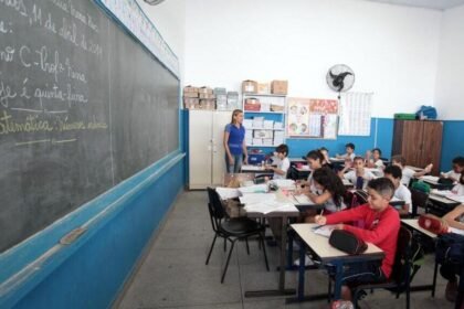 Tributação sobre bets poderá garantir isenção de IR a professores