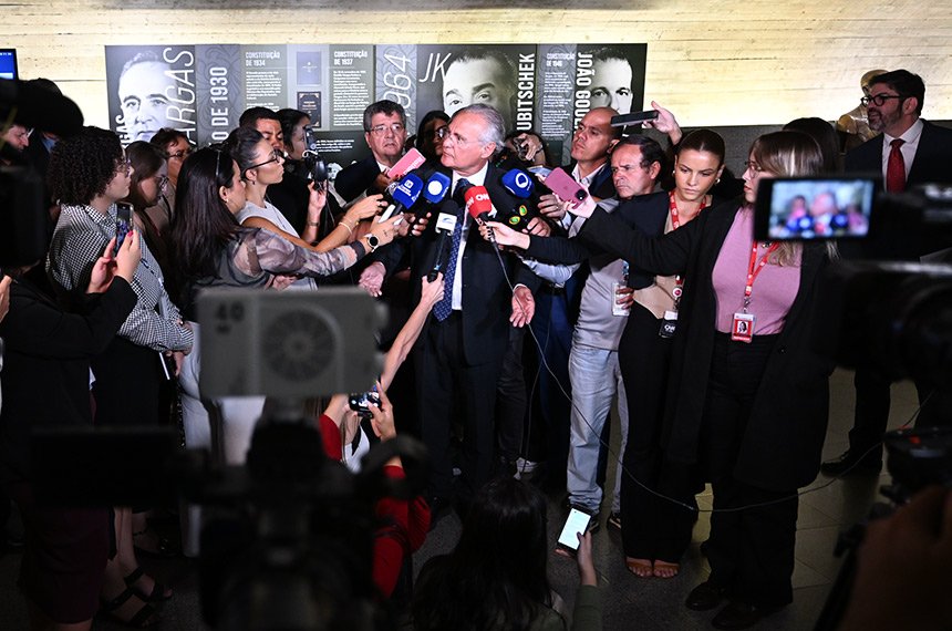 Caso Banco Master: senadores da CAE visitam o Banco Central