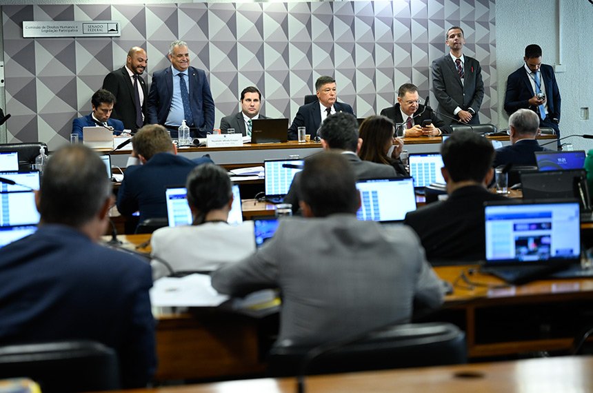 CPMI do INSS aprova pedidos de prisão e quebra de sigilos de servidores do INSS