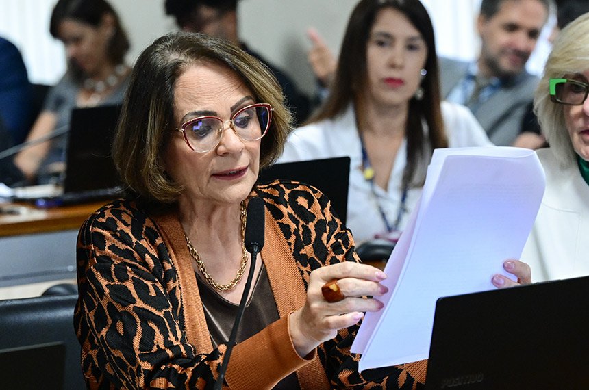 Fim de carência para licença-maternidade no INSS avança