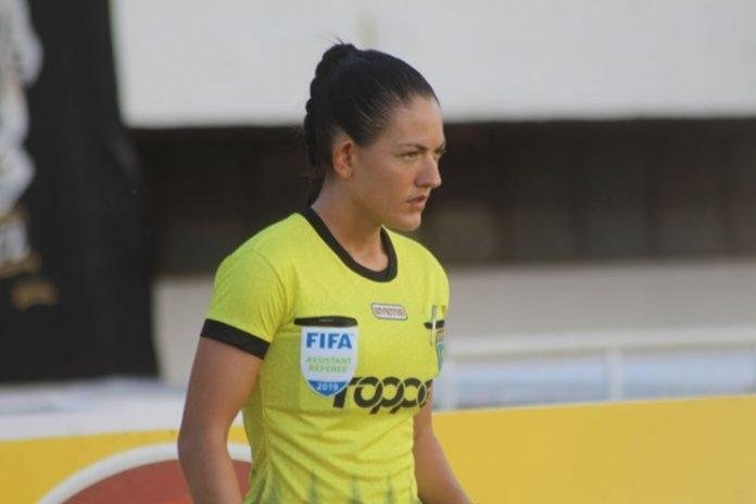Árbitra três-lagoense Daiane Muniz enfrenta ataque machista após partida do Paulistão